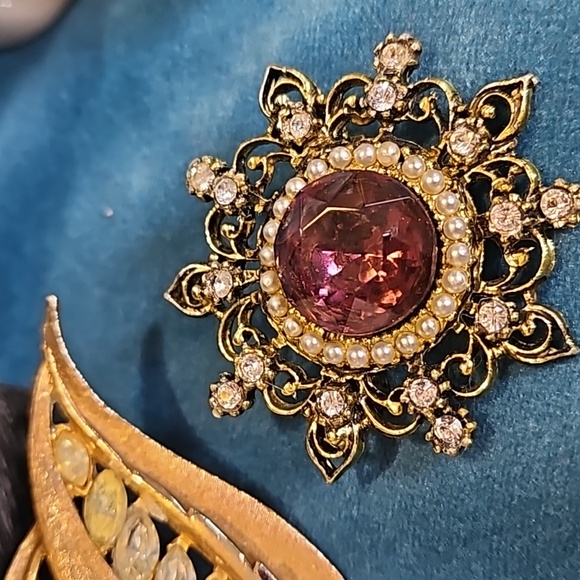 Vintage lot of 5 pieces of jewelry, JJ brooch, enamel flowers necklace - Picture 6 of 16